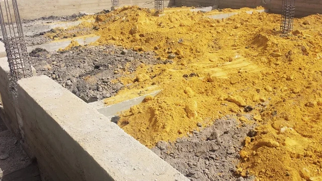 Diseño de Muros de Contención en Arica: Adaptación a Suelos Salinos y Topografía Costera